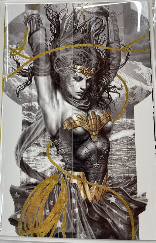 Wonder Women #6 Comic Mint 2021 C2E2 Exclusive Virgin Variant